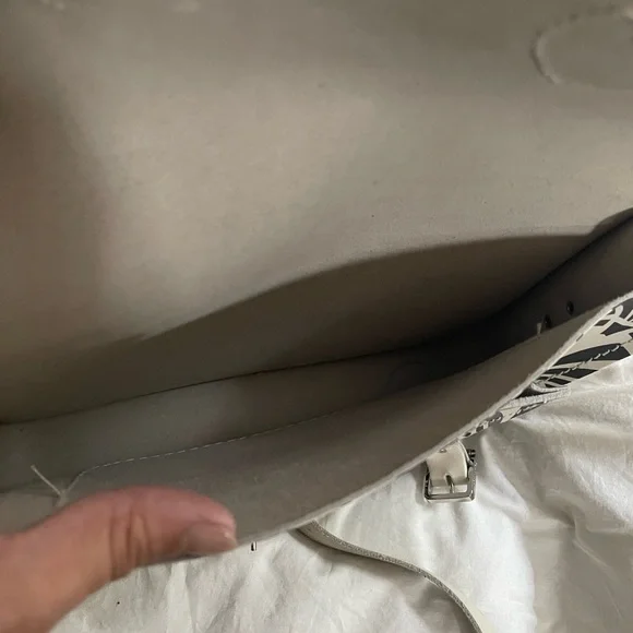 The Cambridge Satchel Company White and Black Patterned Women's Crossbody Bag - Picture 5 of 10